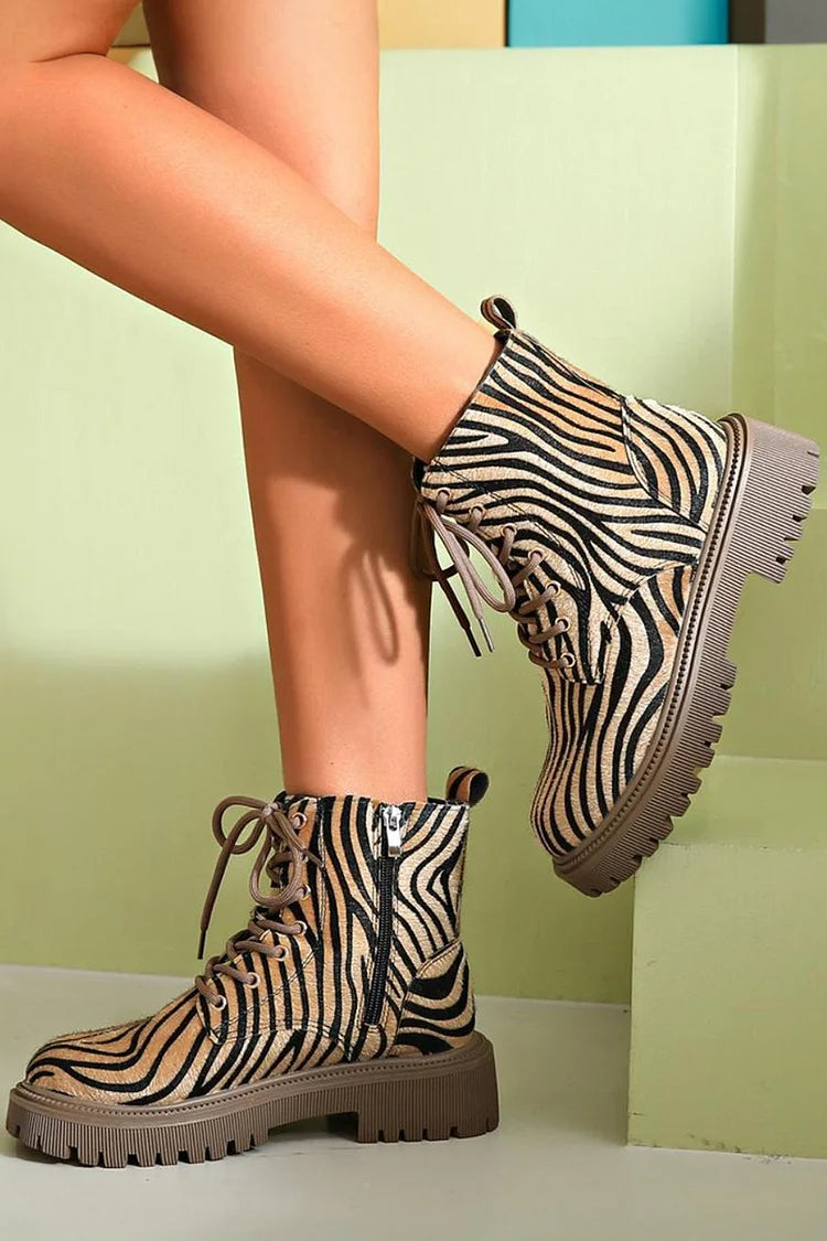 Jemima | Auffällige Zebra-Schnürstiefel Für Damen