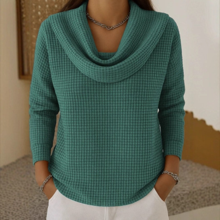 Tavessa Ambar – Cozy Warm Pullover