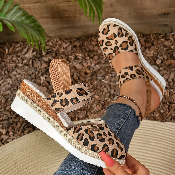 Antonia | Atmungsaktive Orthopädische Sandalen mit Plattform für ultimativen Komfort