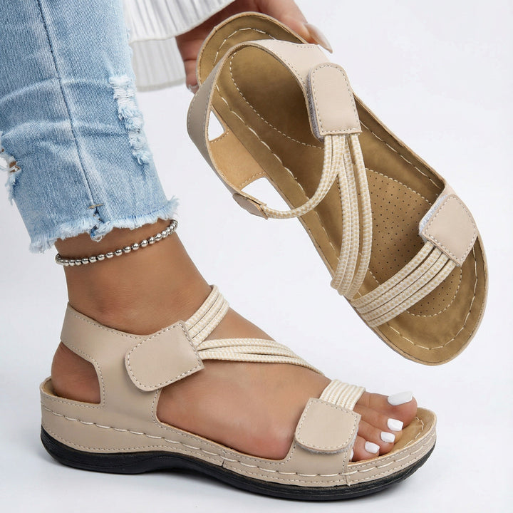 Mila | Atmungsaktive und stilvolle orthopädische Sandalen