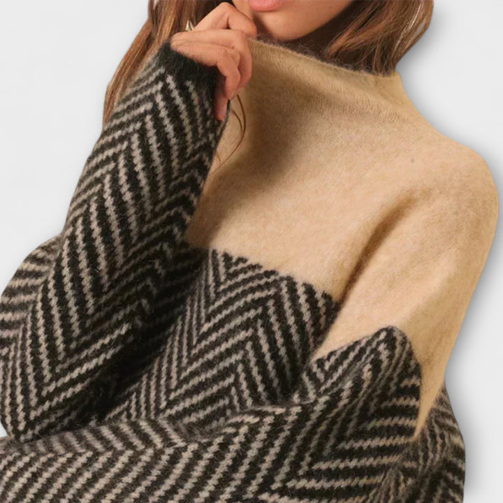 Tavessa Cristiana – Grauer Hochkragenpullover