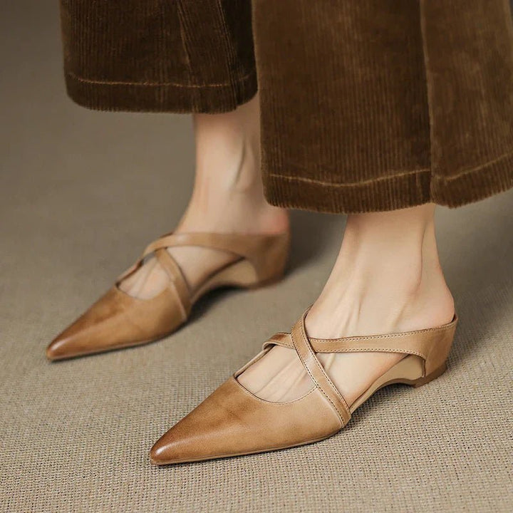 Franziska | Elegante Leder-Mules mit Kreuzriemen und spitzer Form
