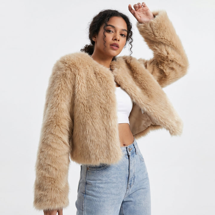 Daniela | Luxuriöse Cropped-Kunstpelz-Strickjacke
