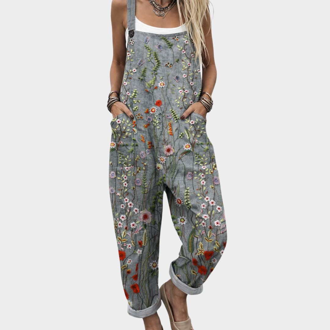Graue Latzhose mit Blumenwiese