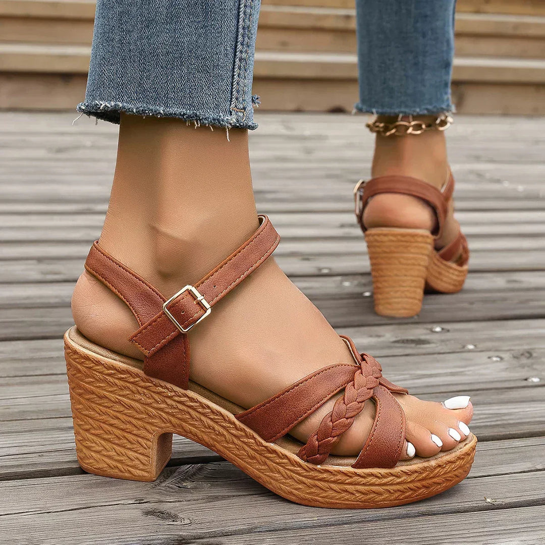 Sarah - Stilvolle orthopädische Sandalen