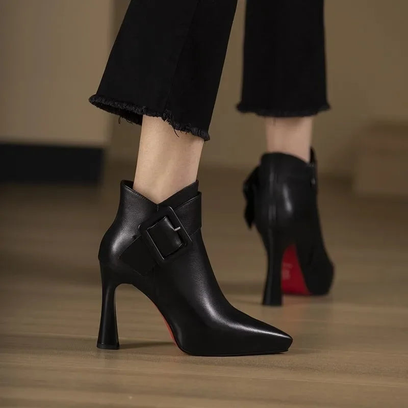 Aveline - Damen Stiefeletten mit Schnalle