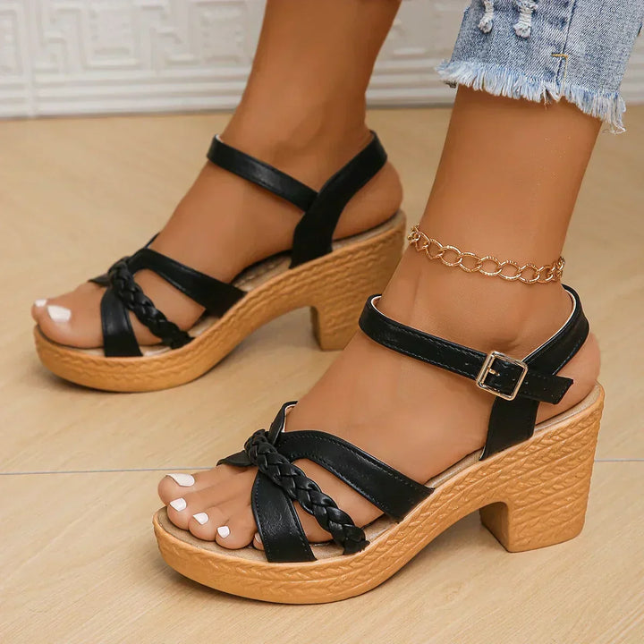 Sarah - Stilvolle orthopädische Sandalen