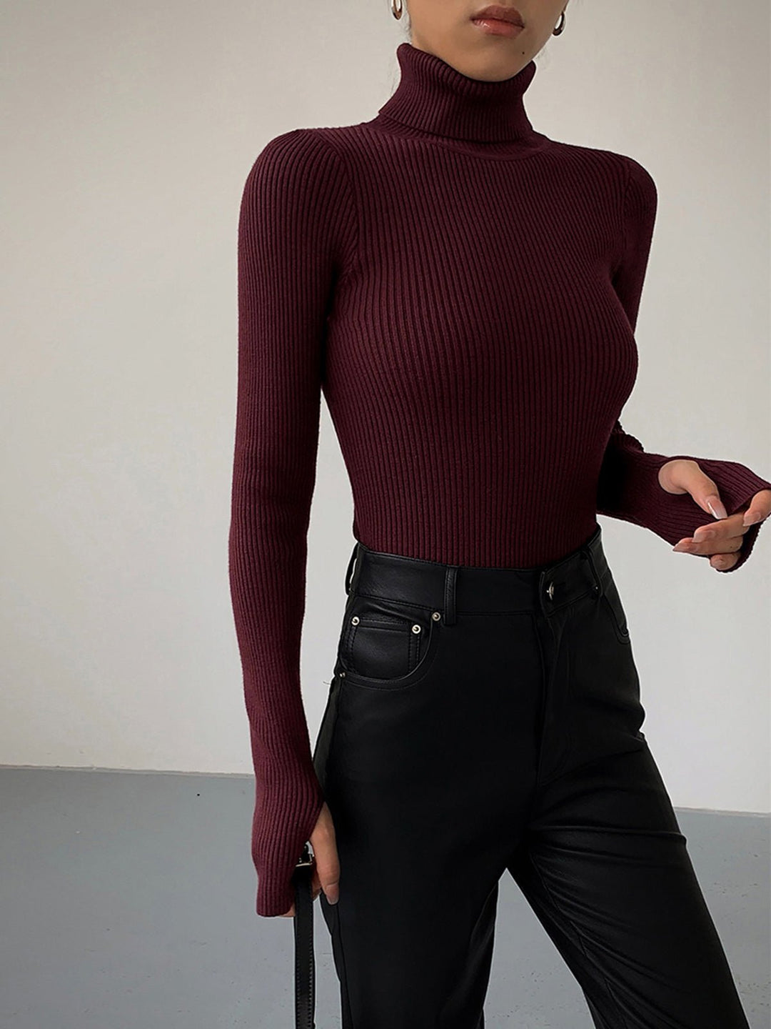 Victoria | Leichter Und Feingerippter Damen-Rollkragenpullover