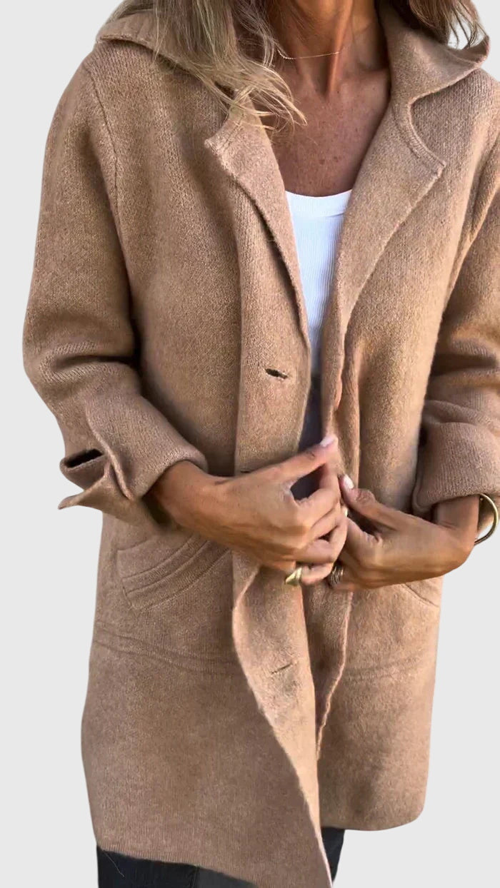 Emma | Blazer mit Knopfdetails