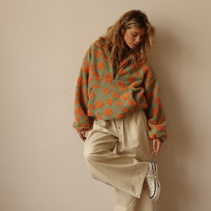 Tavessa Daisy – Floral-Muster Fleece-Pullover