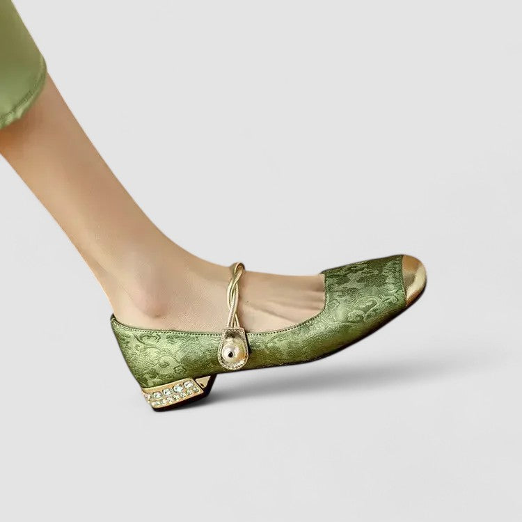 Pax - Stilvolle orthopädische Mary Janes