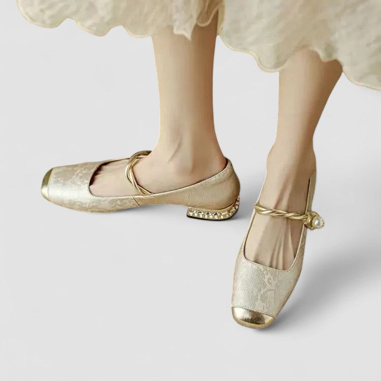 Pax - Stilvolle orthopädische Mary Janes