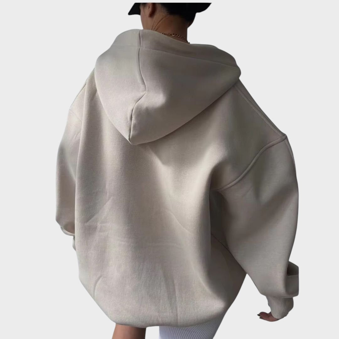 Tavessa Flávia – Stilvoller Kapuzenpullover